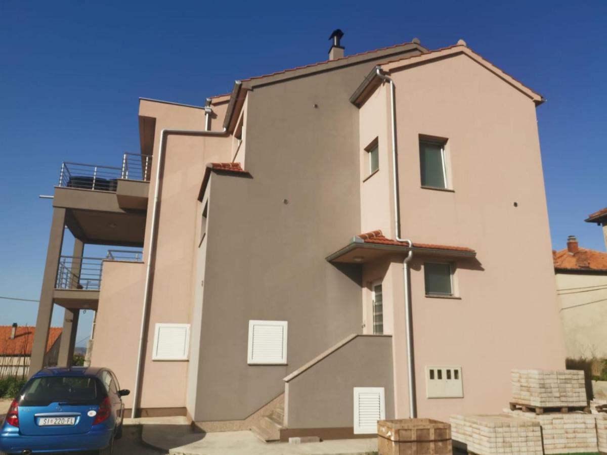Apartments Grubisic - Sibenik - Parking Included Kültér fotó