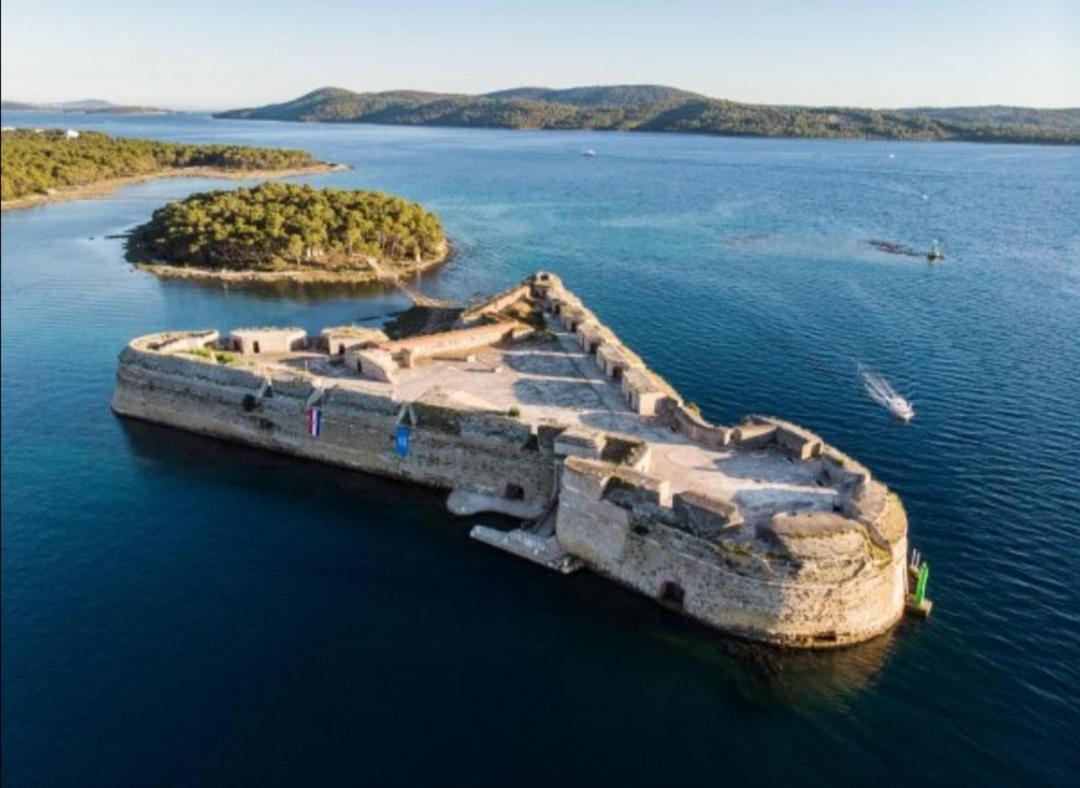 Apartments Grubisic - Sibenik - Parking Included Kültér fotó